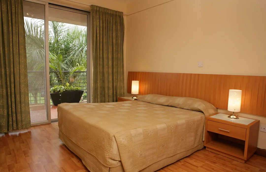 Kabira Country Club-1