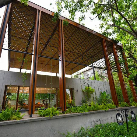 Le Petit Village Boutique Hotel&Spa-2